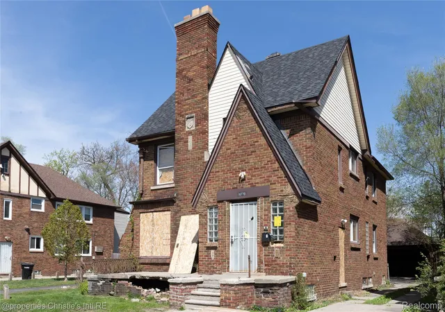 Photo 2 of Single family home for sale at 16770 Greenlawn St, Detroit, MI 48221 | MLS# 20261029433 | Listing updated on 2026-08-26