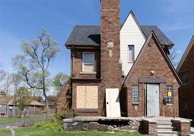 Photo 3 of Single family home for sale at 16770 Greenlawn St, Detroit, MI 48221 | MLS# 20261029433 | Listing updated on 2026-08-26