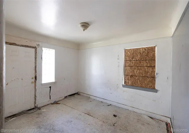 Photo 3 of Single family home for sale at 16770 Greenlawn St, Detroit, MI 48221 | MLS# 20261029433 | Listing updated on 2026-08-26