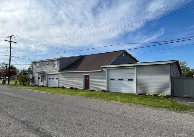 2nd image of 12660 Grafton Rd, Carleton, MI 48117 | MLS# 20261029441