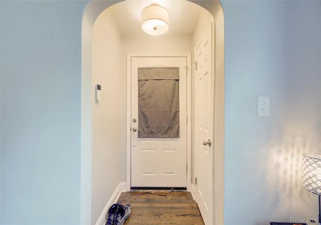 Photo 3 of Single family home for sale at 16661 Five Points St, Redford, MI 48240 | MLS# 20261029520 | Listing updated on 2026-07-23