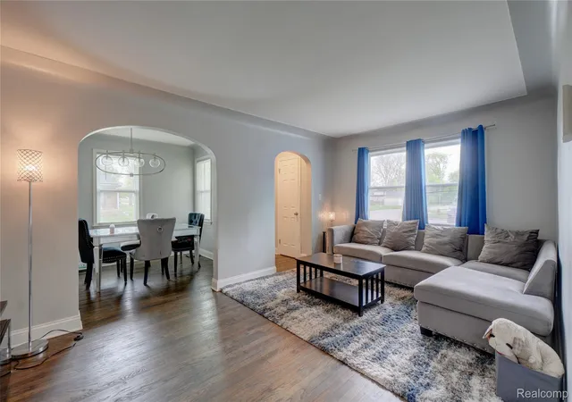 Photo 4 of Single family home for sale at 16661 Five Points St, Redford, MI 48240 | MLS# 20261029520 | Listing updated on 2026-07-23
