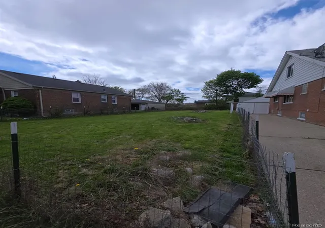 Photo 2 of Land for sale at 7309 Ternes St, Dearborn, MI 48126 | MLS# 20261029623 | Listing updated on 2026-08-22