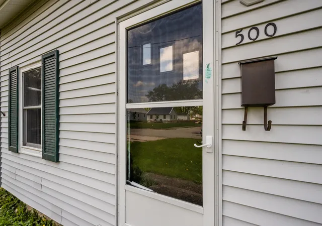 3rd image of 500 Sherwood St, Three Oaks, MI 49128 | MLS# 69026018605
