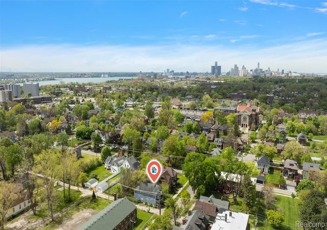 3rd image of 7922 Saint Paul St, Detroit, MI 48214 | MLS# 20261029670