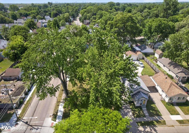Homes for sale in Hazel Park City Oakland, MI | 1336 E Meyers Ave, Hazel Park City Oakland, MI 48030 | MLS# 58050205784