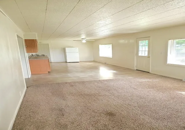 3rd image of 1960 S Winn Rd, Mount Pleasant, MI 48858 | MLS# 79080067509