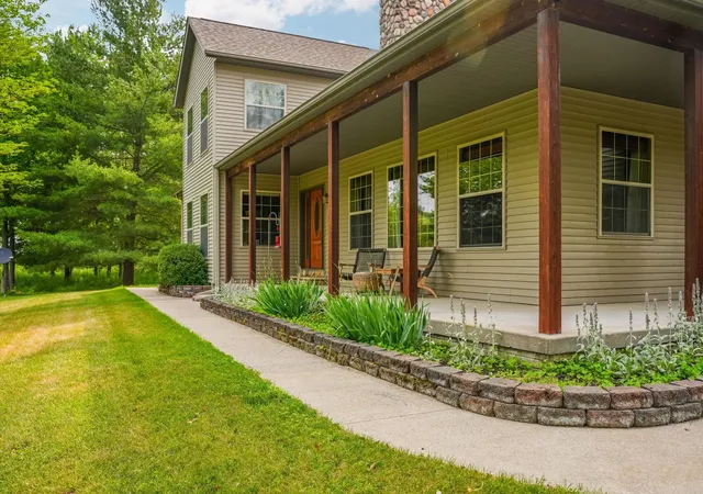 4th image of 7385 Gabrielle Dr, Saint Helen, MI 48656 | MLS# 78080067519