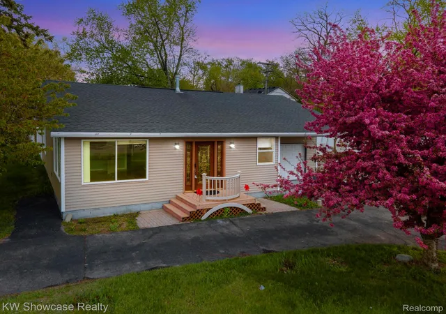 Homes for sale in West Bloomfield Charter Township Oakland, MI | 7969 Richardson Road, West Bloomfield Charter Township Oakland, MI 48323 | MLS# 20261029810