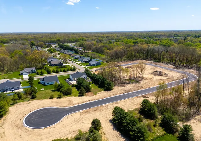 3rd image of 9941 Honey Creek Trl, Portage, MI 49024 | MLS# 66026018728