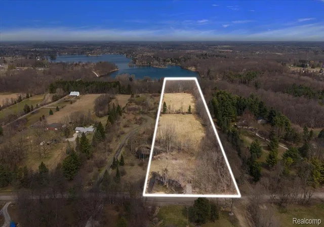 1st image of 10515 Horton Rd, Goodrich, MI 48438 | MLS# 20261029885