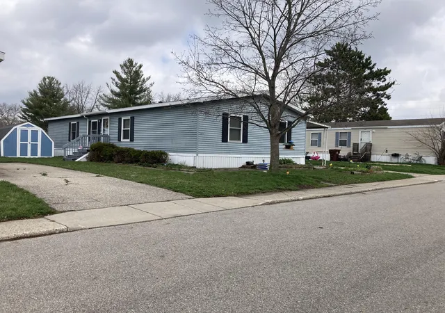 Homes for sale in Walker City Kent, MI | 3685 Sugar Loaf St Nw #047, Walker City Kent, MI 49544 | MLS# 65026018773