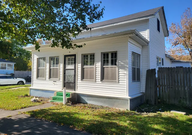 Photo 1 of Single family home for sale at 623 S Mason St, Saginaw, MI 48602 | MLS# 81026018782 | Listing updated on 2026-05-15