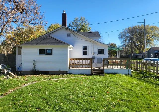 Photo 3 of Single family home for sale at 623 S Mason St, Saginaw, MI 48602 | MLS# 81026018782 | Listing updated on 2026-05-15