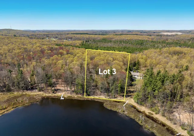 3rd image of 03 Woodland Trl, Traverse City, MI 49684 | MLS# 78080067539