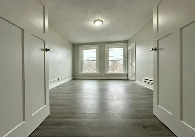 Listing Photo 4 - Condo for sale in building located at 1336 Portage St, Kalamazoo, MI 49001