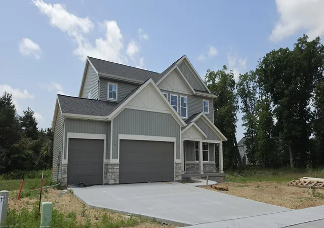 2nd image of 11614 Weatherby Dr Se #147, Lowell, MI 49331 | MLS# 65026018848