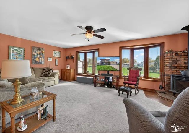 Homes for sale in Gibraltar, MI | 30189 Pointe Dr, Gibraltar, MI 48173 | MLS# 57050205900
