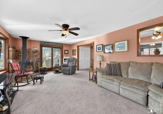 Homes for sale in Gibraltar, MI | 30189 Pointe Dr, Gibraltar, MI 48173 | MLS# 57050205900