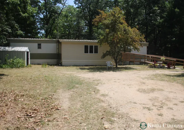 Photo 3 of Single family home for sale at 4855 Juniper Ave, Newaygo, MI 49337 | MLS# 65026018938 | Listing updated on 2026-07-06