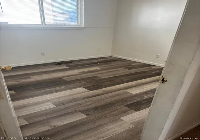 5th image of 19024 Riverview St, Detroit, MI 48219 | MLS# 20261030097