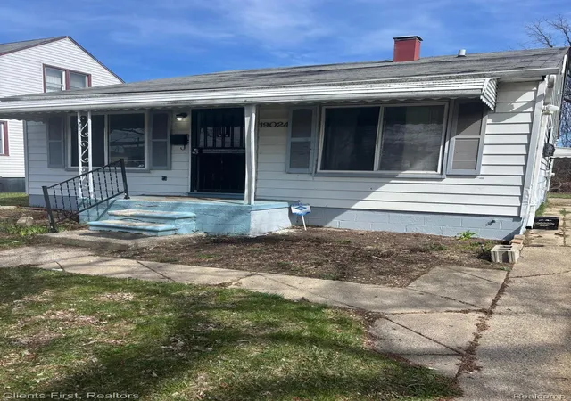 9th image of 19024 Riverview St, Detroit, MI 48219 | MLS# 20261030097