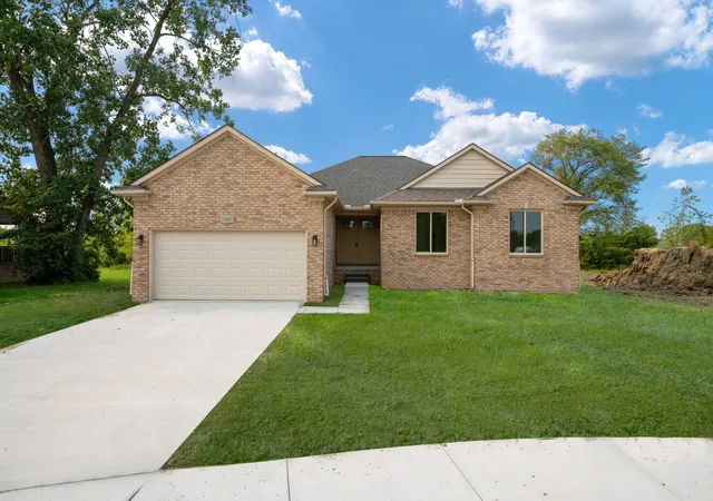 Photo 1 of Single family home for sale at 33845 Stevenson St, Clinton Township, MI 48035 | MLS# 81026018986 | Listing updated on 2026-04-30