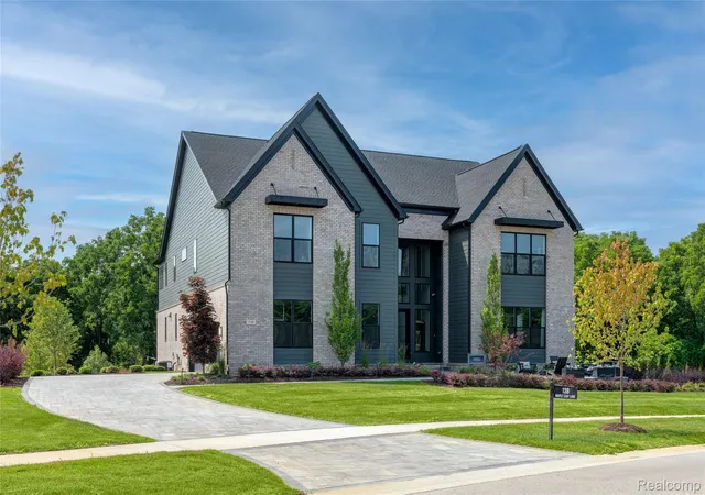 2nd image of 138 Maple Leaf Lane, Ann Arbor Charter Township Washtenaw, MI 48105 | MLS# 20261030177