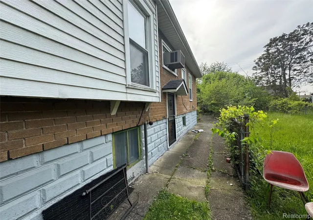 5th image of 11409 Manor St, Detroit, MI 48204 | MLS# 20261030191