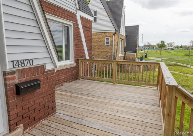 3rd image of 14870 Pinehurst St, Detroit, MI 48238 | MLS# 20261030235