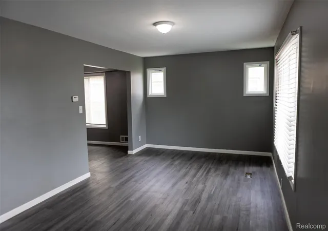 5th image of 14870 Pinehurst St, Detroit, MI 48238 | MLS# 20261030235