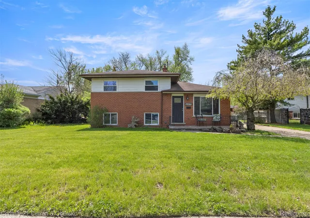 Homes for sale in Inkster City Wayne, MI | 27095 Colgate St, Inkster City Wayne, MI 48141 | MLS# 20261030251