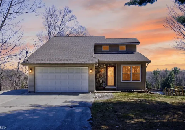 Photo 1 of Single family home for sale at 6258 Sw Ginafred Shrs Dr, Fife Lake, MI 49633 | MLS# 58050205980 | Listing updated on 2026-07-01