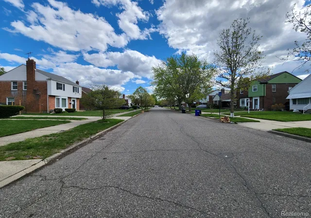5th image of 19763 Lesure St, Detroit, MI 48235 | MLS# 20261030270