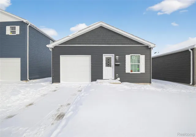 Photo 1 of Single family home for sale at 7559 Packard Ave, Warren, MI 48091 | MLS# 20261030313 | Listing updated on 2026-07-06