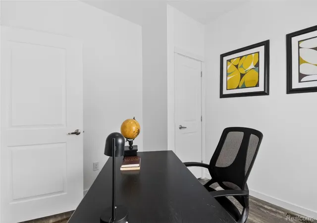 Photo 4 of Single family home for sale at 7559 Packard Ave, Warren, MI 48091 | MLS# 20261030313 | Listing updated on 2026-07-06