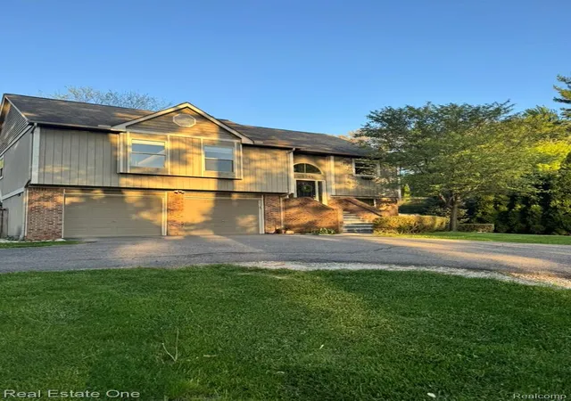 1st image of 1345 S Milford Rd, Milford, MI 48381 | MLS# 20261030328