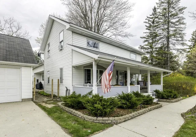 Homes for sale in Lexington, MI | 5522 Union St, Lexington, MI 48450 | MLS# 58050206032