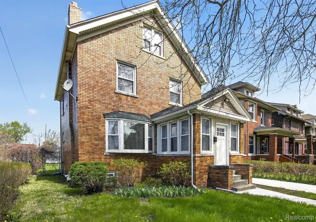 Photo 2 of Single family home for sale at 2534 Lamothe St, Detroit, MI 48206 | MLS# 20261030408 | Listing updated on 2026-09-16