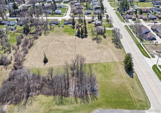 4th image of 36164 Garfield Rd, Clinton, MI 48035 | MLS# 20261030441