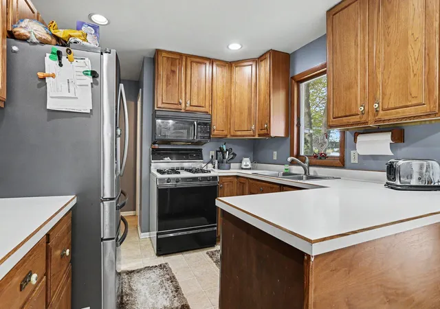 Photo 3 of Single family home for sale at 514 W Melody Ave, Portage, MI 49024 | MLS# 66026019290 | Listing updated on 2026-09-15