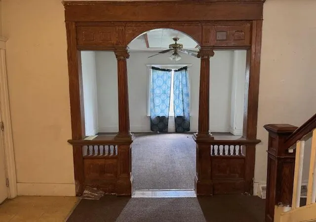 Photo 3 of Single family home for sale at 905 S Martin Luther King Junior Dr, Jackson, MI 49203 | MLS# 55026019300 | Listing updated on 2026-08-31