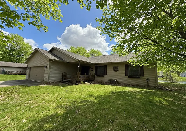 1st image of 8917 Longview Dr, Stanwood, MI 49346 | MLS# 72026019344
