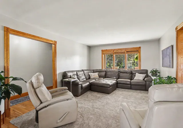 4th image of 24219 Findley Rd, Sturgis, MI 49091 | MLS# 68026019367
