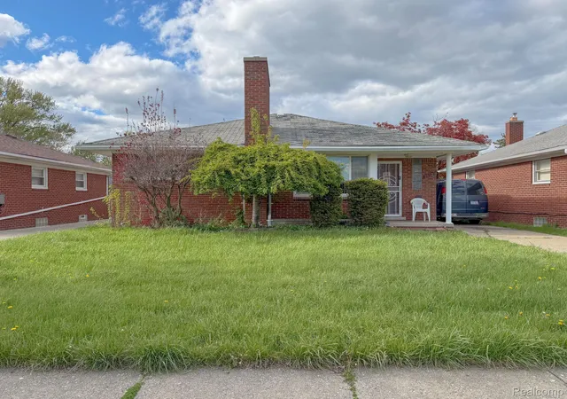 2nd image of 16525 Ego Ave, Eastpointe, MI 48021 | MLS# 20261030531