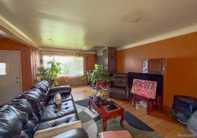 5th image of 16525 Ego Ave, Eastpointe, MI 48021 | MLS# 20261030531