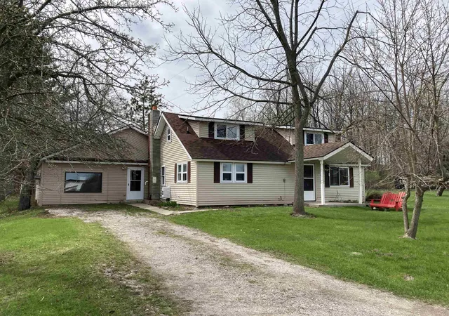 Photo 1 of Single family home for sale at 340 Ward St, Rose City, MI 48654 | MLS# 77080067672 | Listing updated on 2026-06-25