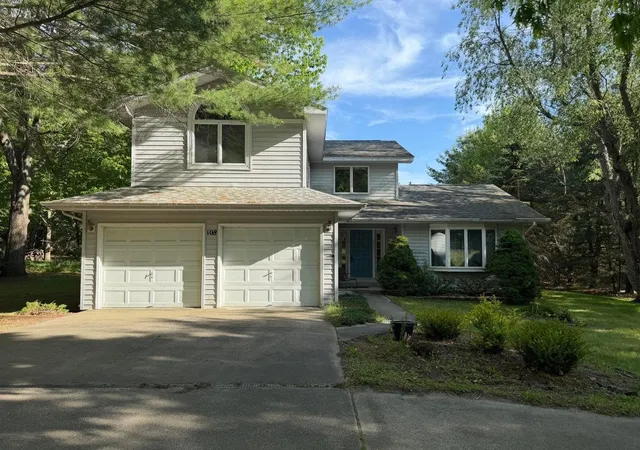 1st image of 108 Carpenter Blvd, Roscommon, MI 48653 | MLS# 77080067675