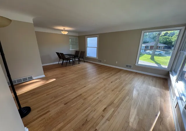 Photo 3 of Single family home for sale at 1720 Avondale Ave, Ann Arbor, MI 48103 | MLS# 81026019445 | Listing updated on 2026-09-26