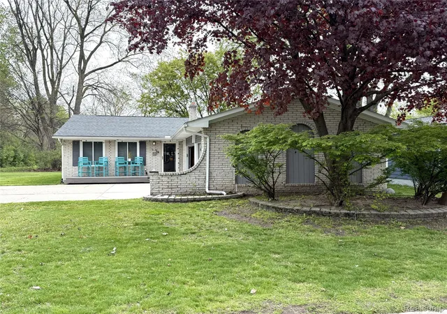 Homes for sale in Madison Heights City Oakland, MI | 27860 Park Ct, Madison Heights City Oakland, MI 48071 | MLS# 20261030722